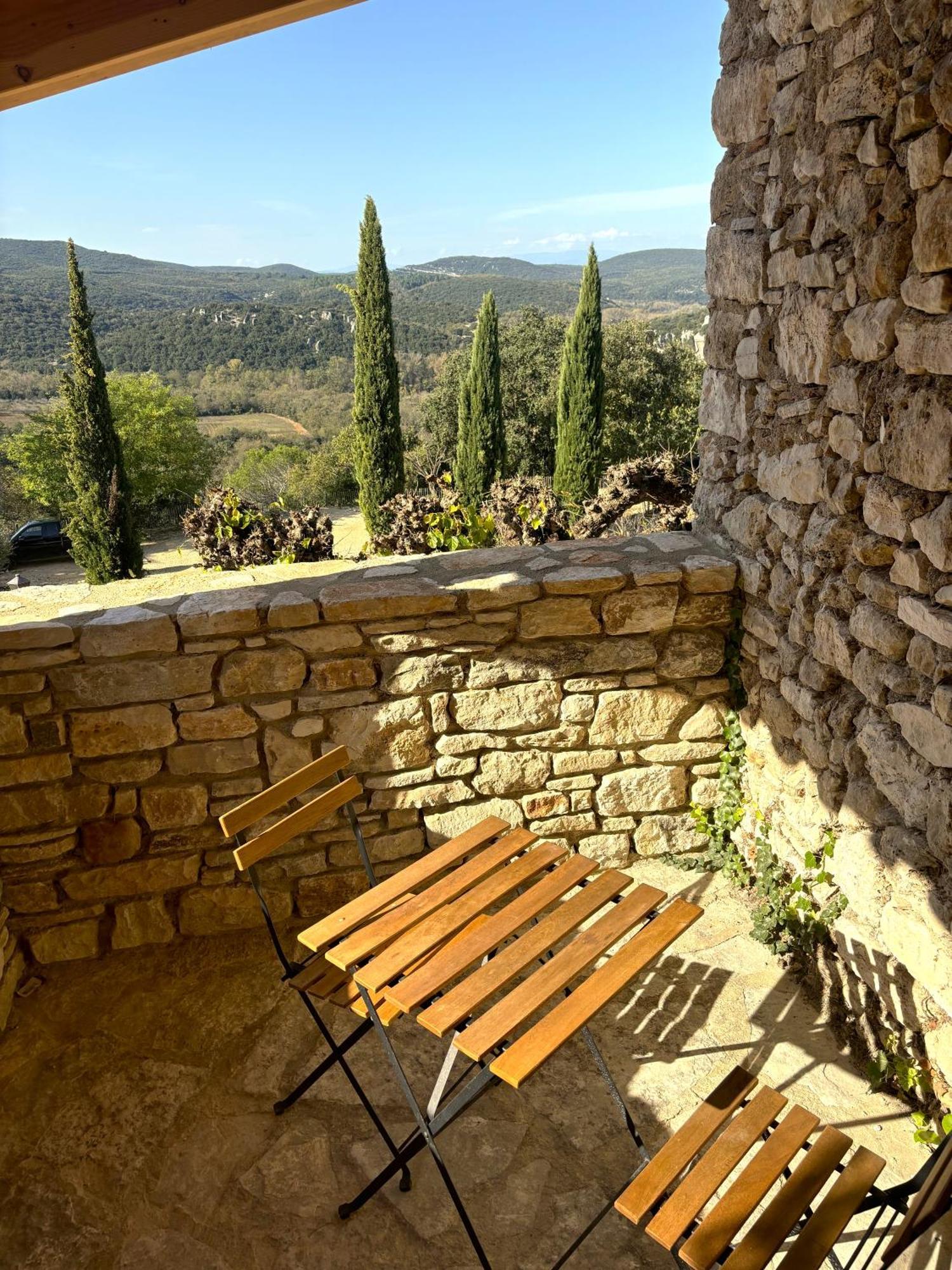 Hotel Restaurant Clos Des Sullys Montclus (Gard)