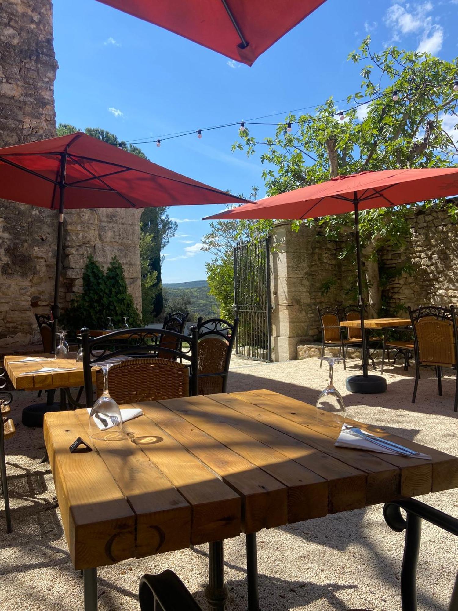 Restaurant Clos Des Sullys Hotel *